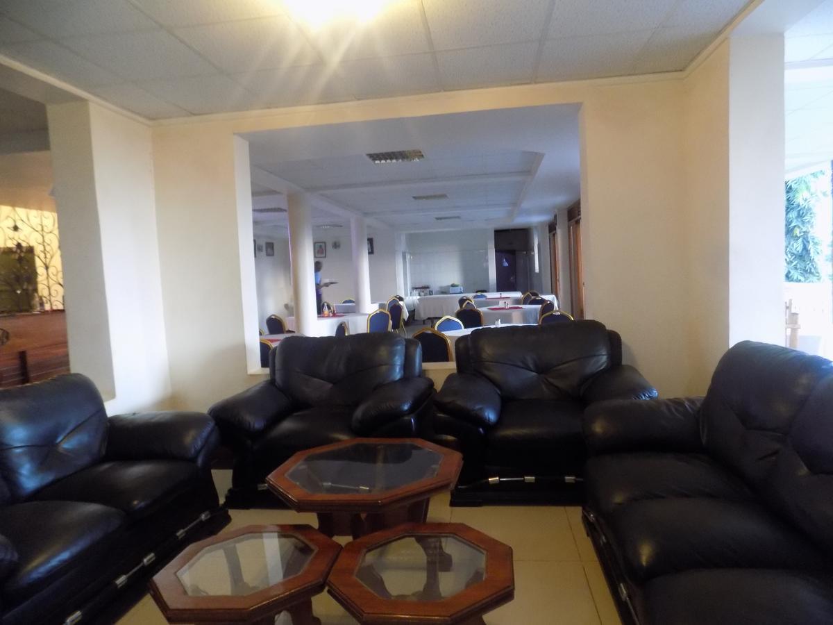 Kayegi Hotel Mbale Экстерьер фото