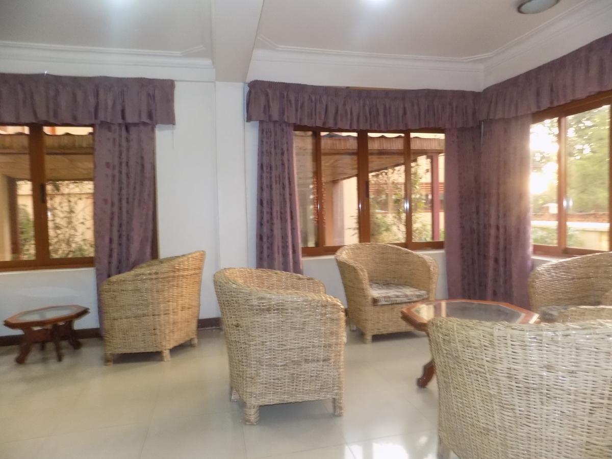 Kayegi Hotel Mbale Экстерьер фото
