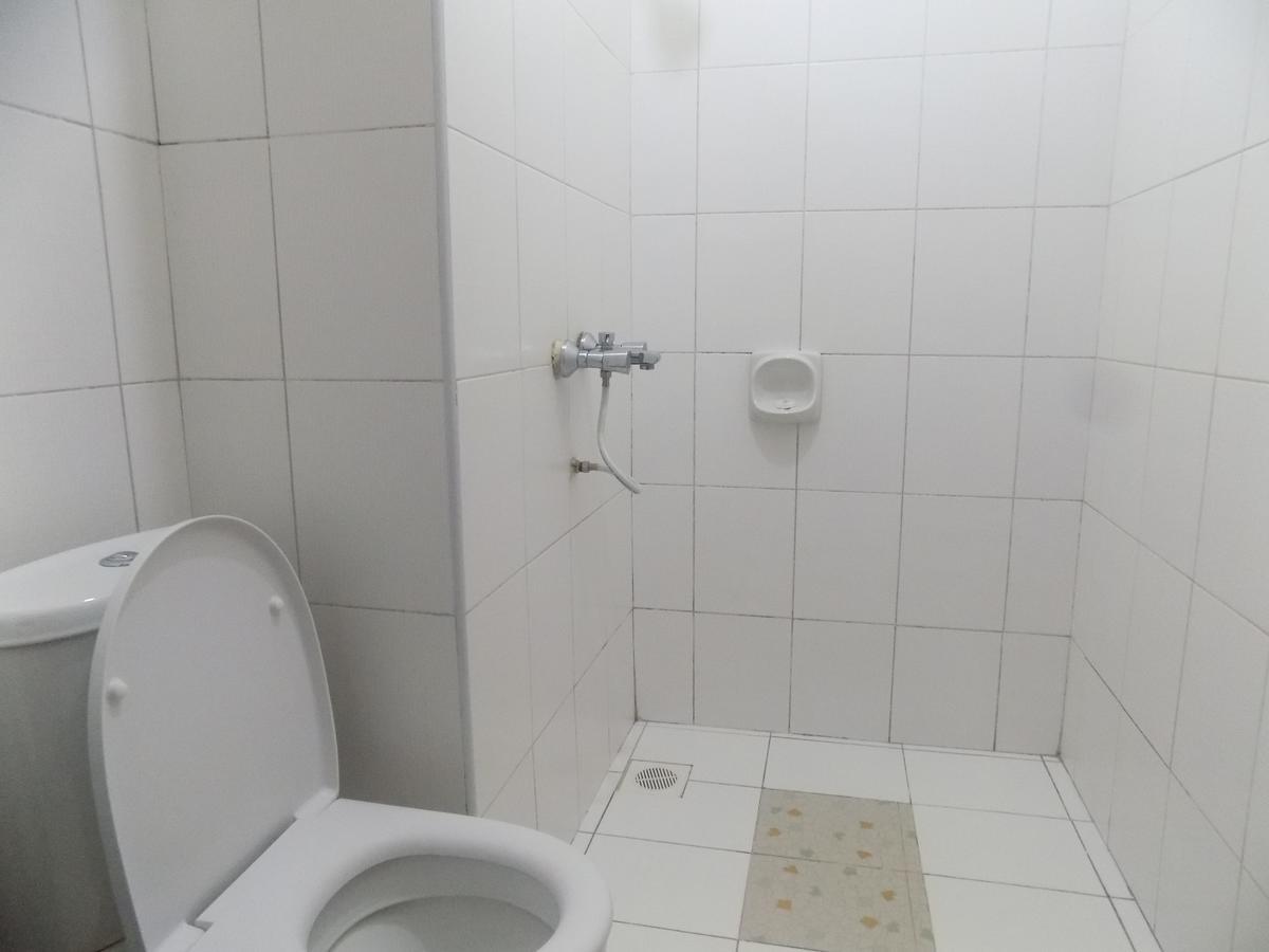 Kayegi Hotel Mbale Экстерьер фото