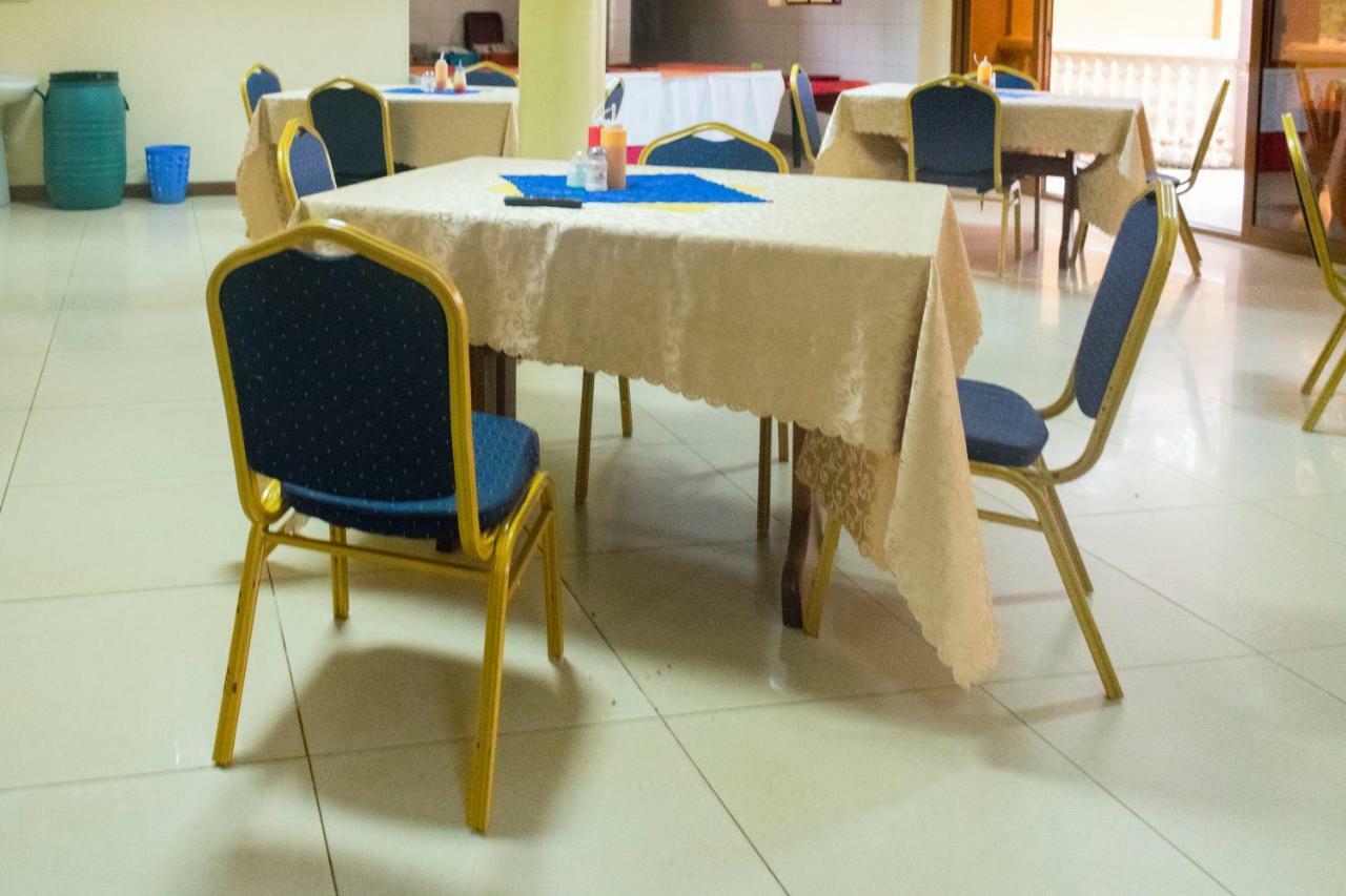 Kayegi Hotel Mbale Экстерьер фото
