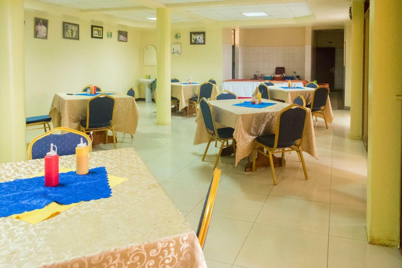 Kayegi Hotel Mbale Экстерьер фото