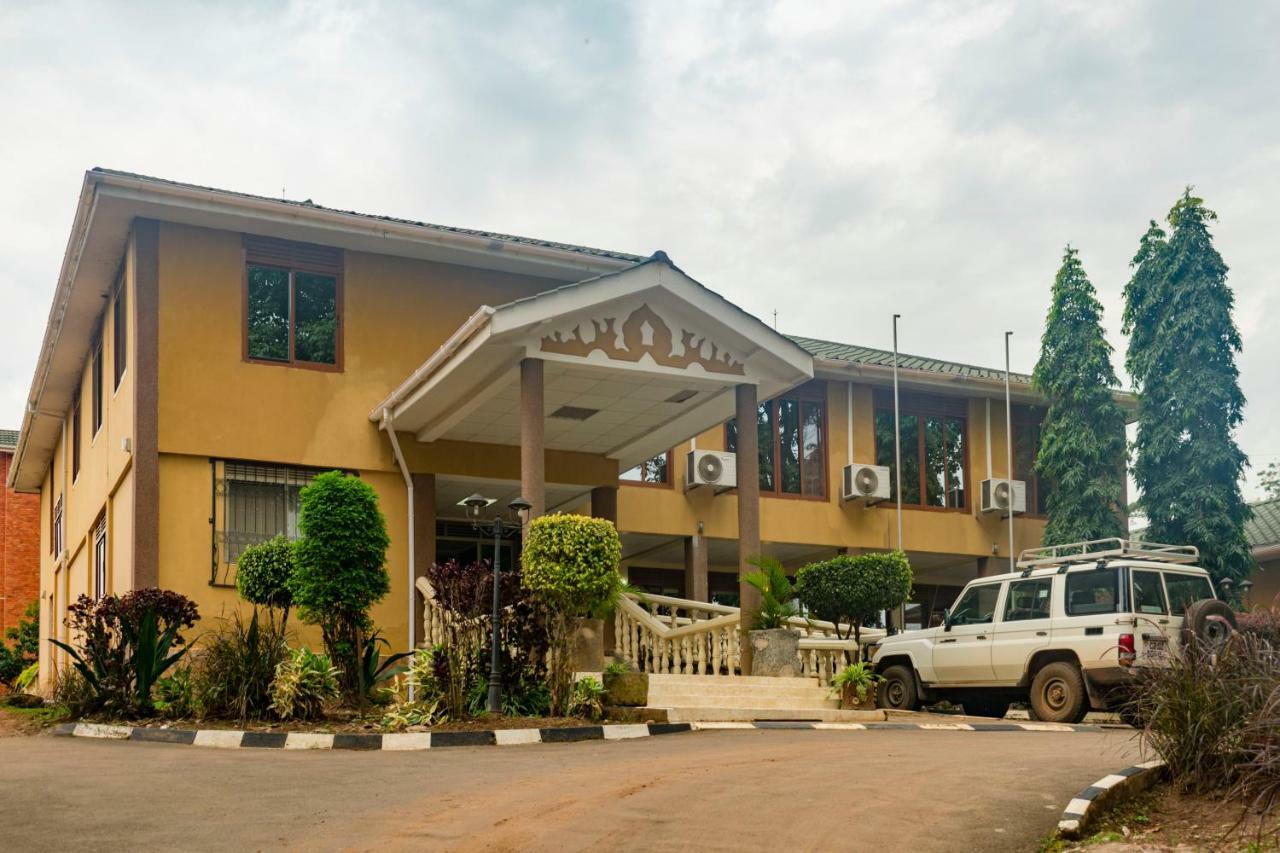 Kayegi Hotel Mbale Экстерьер фото